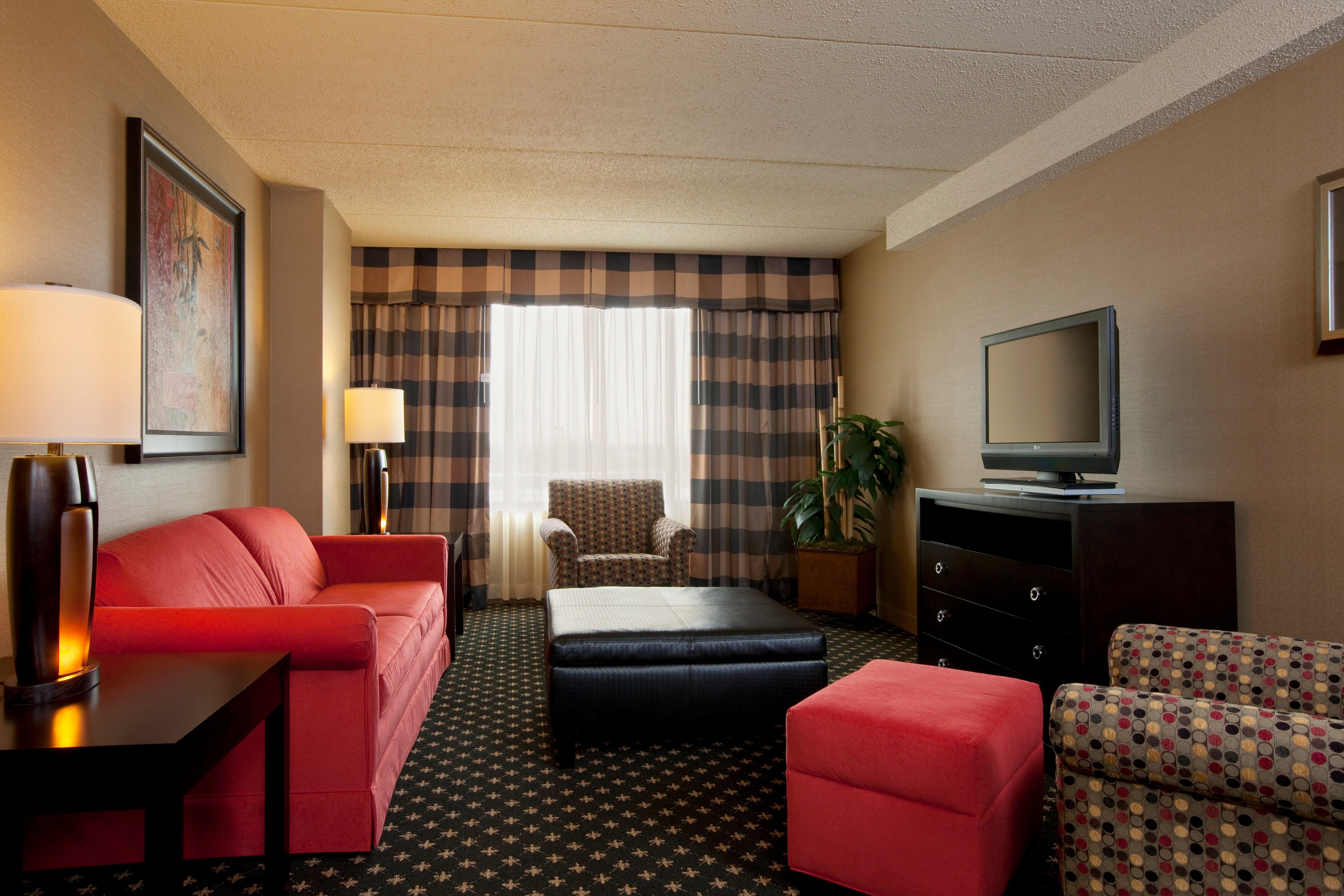 Crowne Plaza Indianapolis-Airport By Ihg Hotel Exterior photo